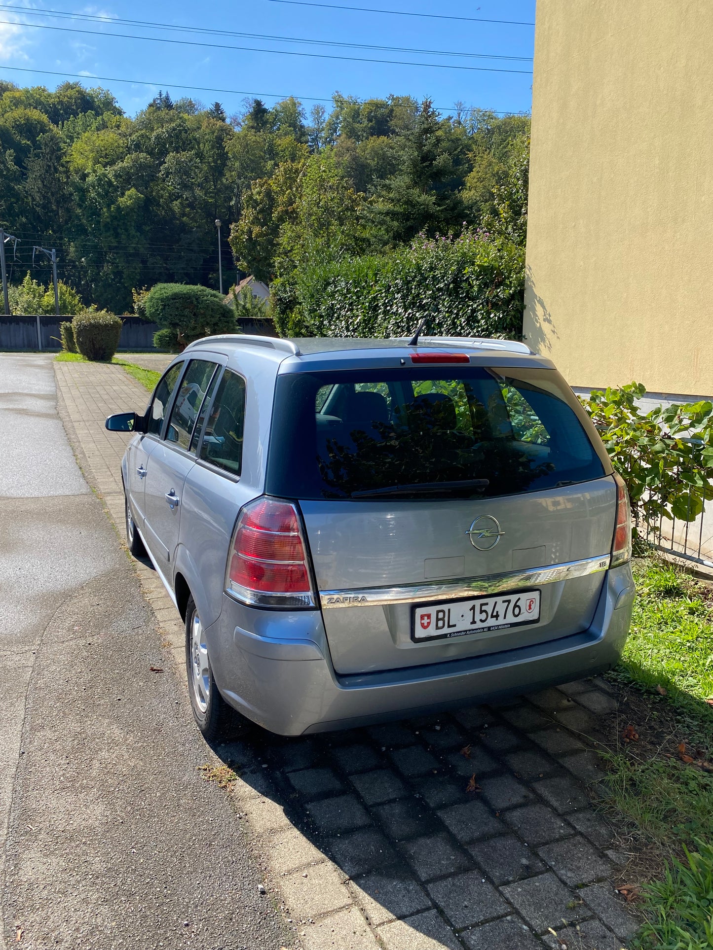 Opel Zafira (Standort Hölstein)